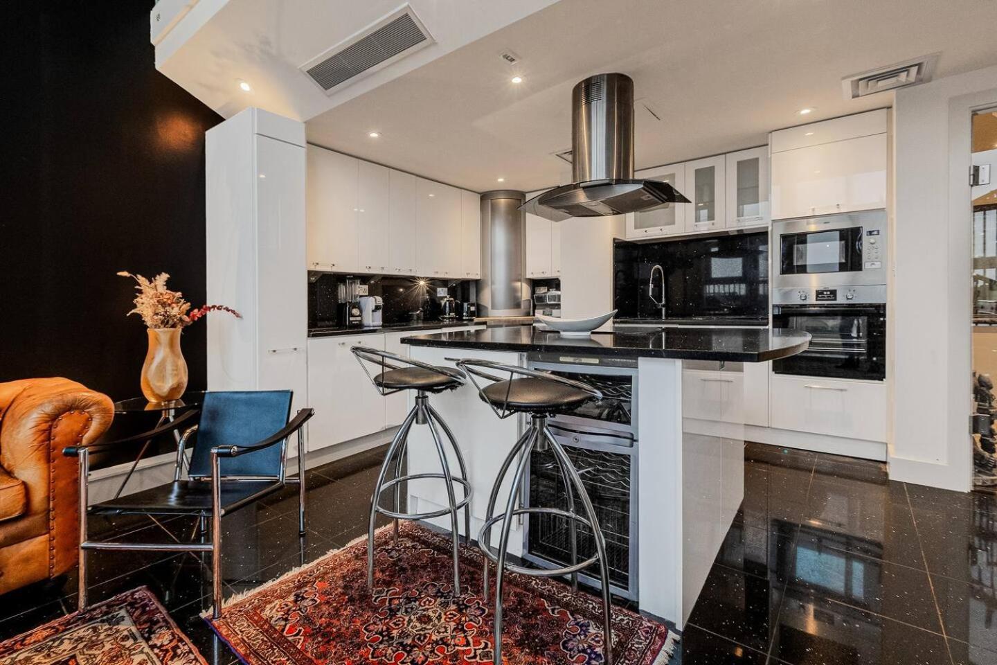 London Canary Wharf Riverside Penthouse Apartment Buitenkant foto